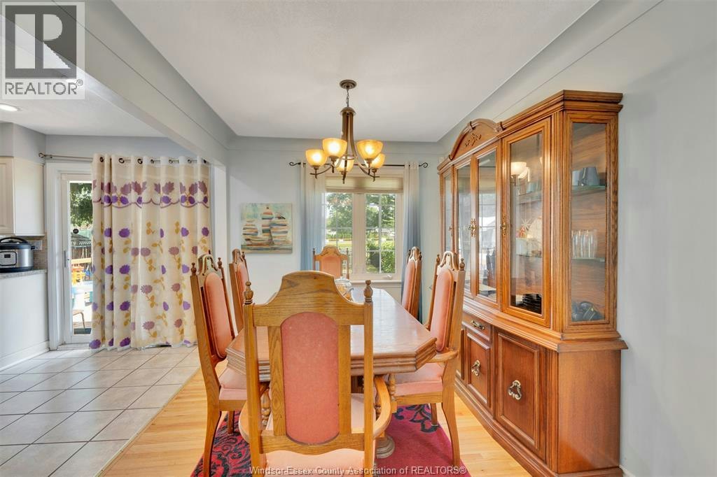 4340 Mount Royal Drive, Windsor, ON, N9G 2C4 - 18
