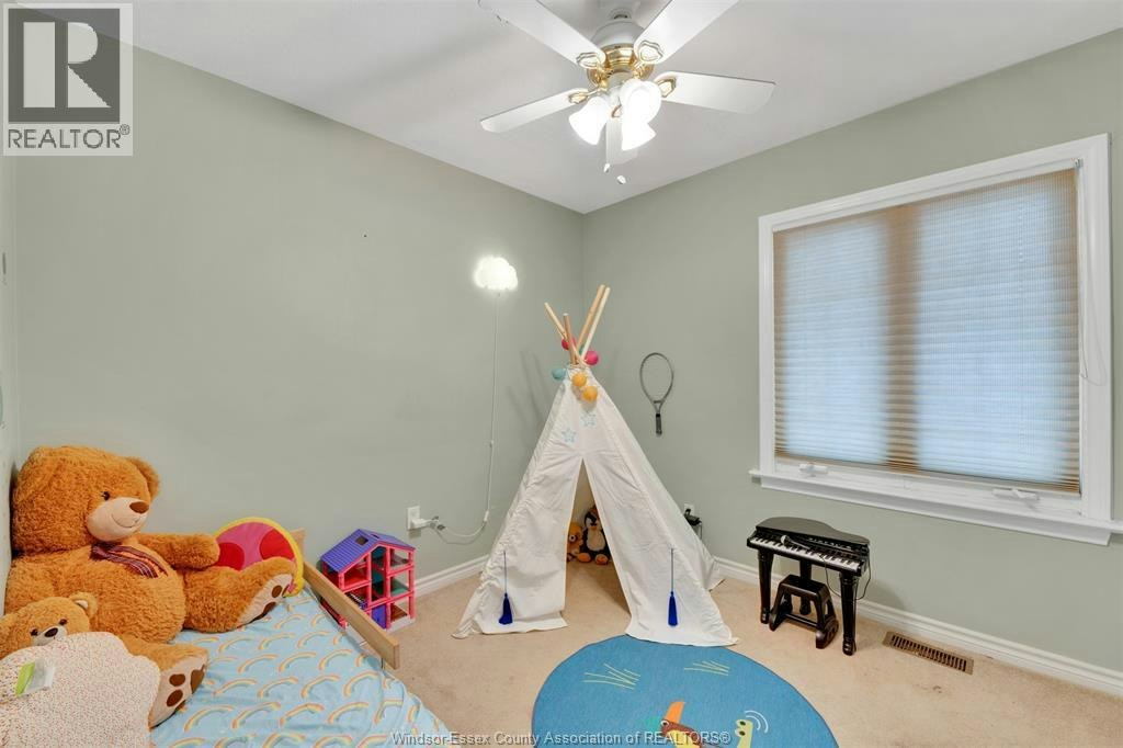 4340 Mount Royal Drive, Windsor, ON, N9G 2C4 - 30
