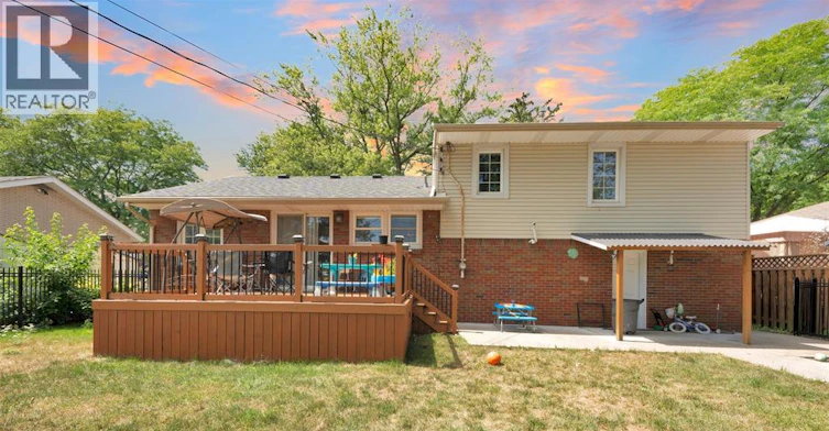 4340 Mount Royal Drive, Windsor, ON, N9G 2C4 - 8