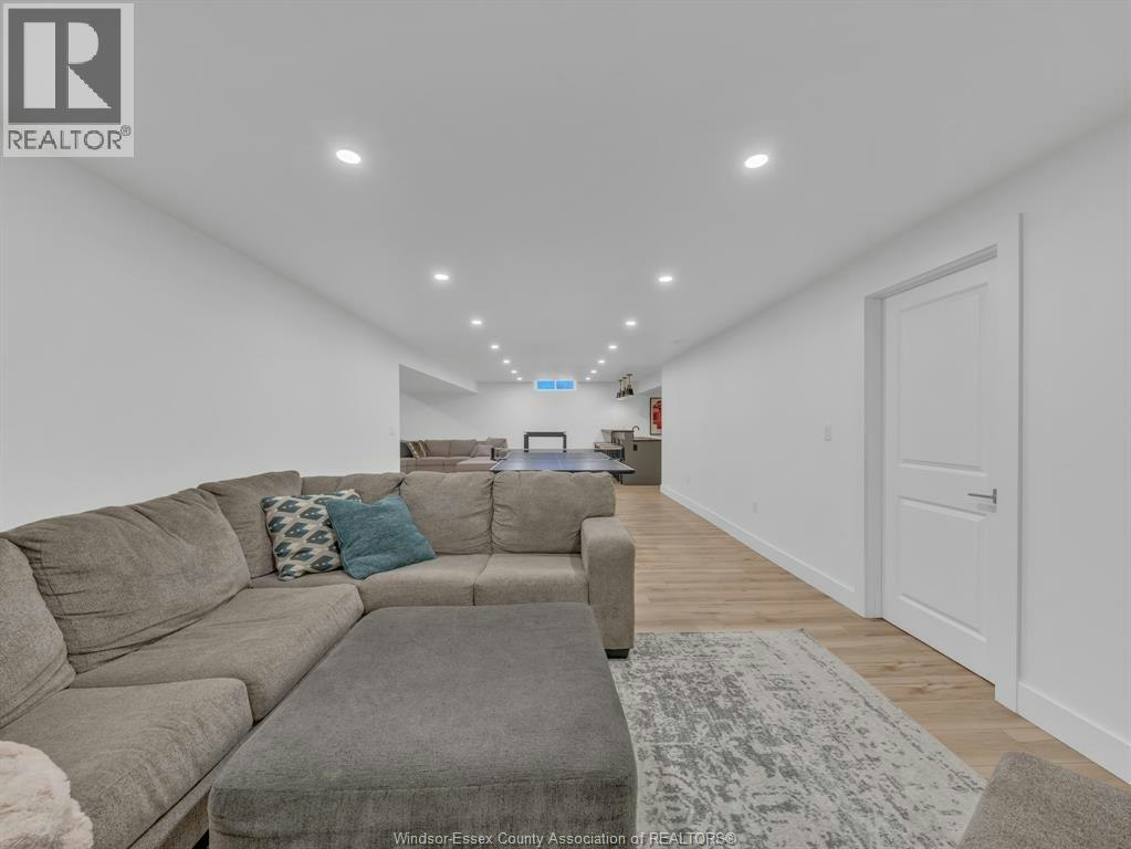 3639 Seven Lakes Drive, Lasalle, ON, N9H 0E5 - 39