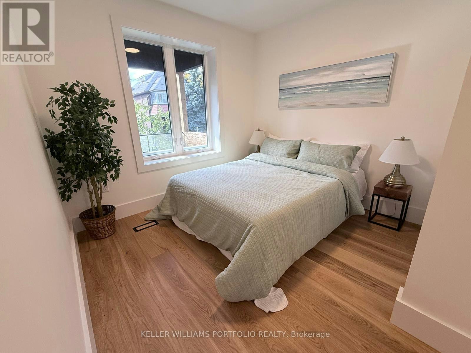MAIN FL-173 Beatrice Street, Toronto, ON, M6G 3E9 - 8
