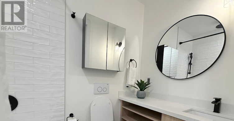 MAIN FL-173 Beatrice Street, Toronto, ON, M6G 3E9 - 7