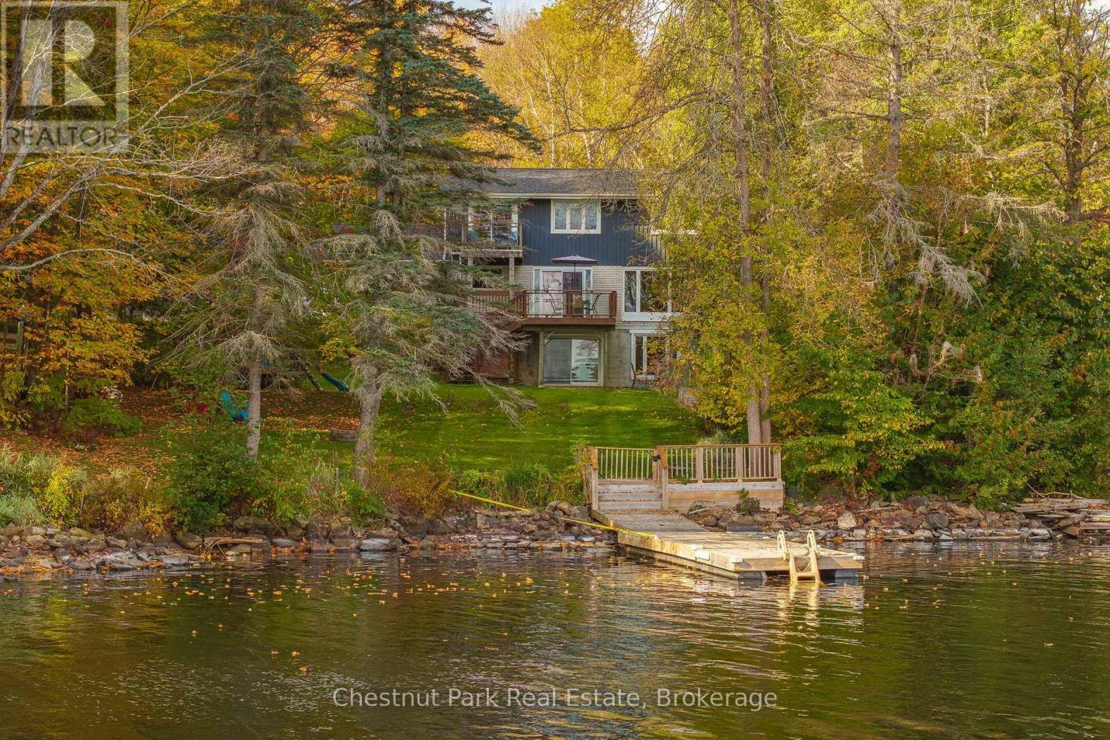 26 Helen Street, Huntsville, ON, P1H 1H5