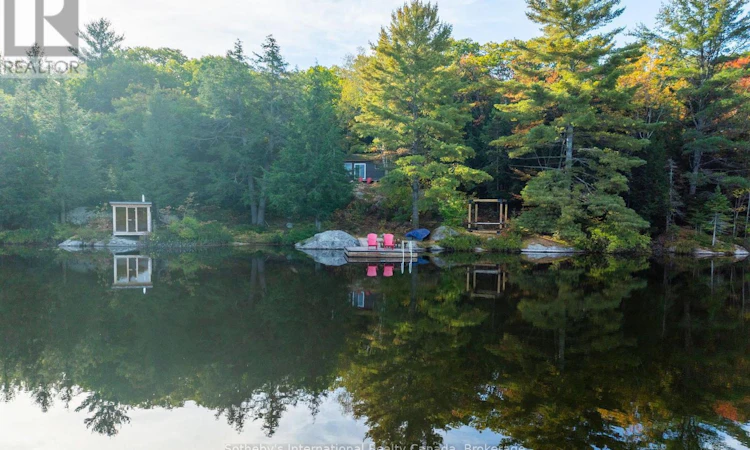 110 Carling Bay Road W
