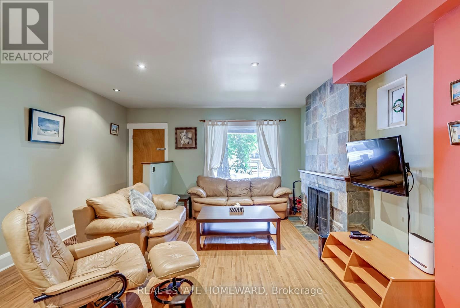 145 Kingston Road, Toronto, ON, M4L 1T3 - 18