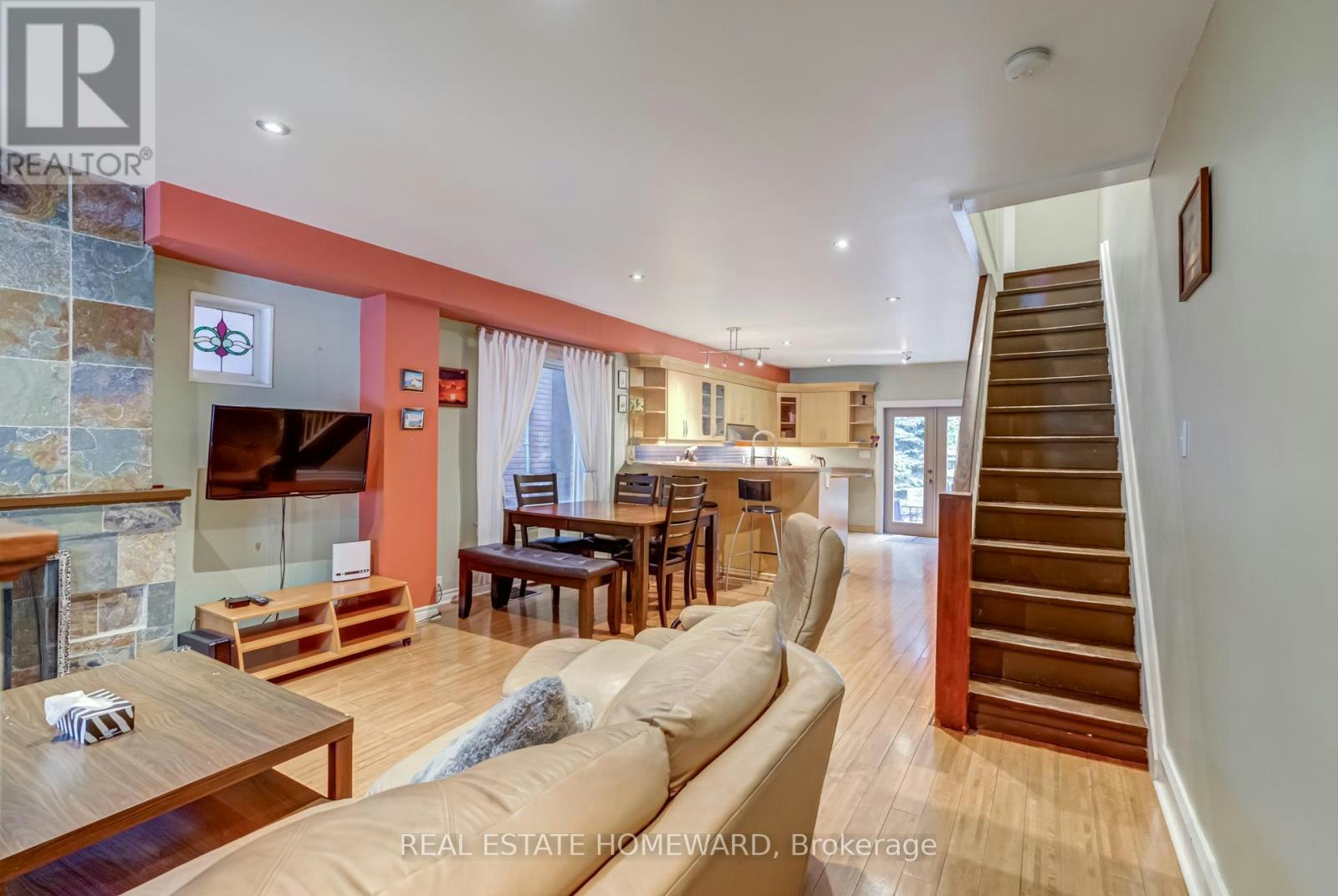 145 Kingston Road, Toronto, ON, M4L 1T3 - 17
