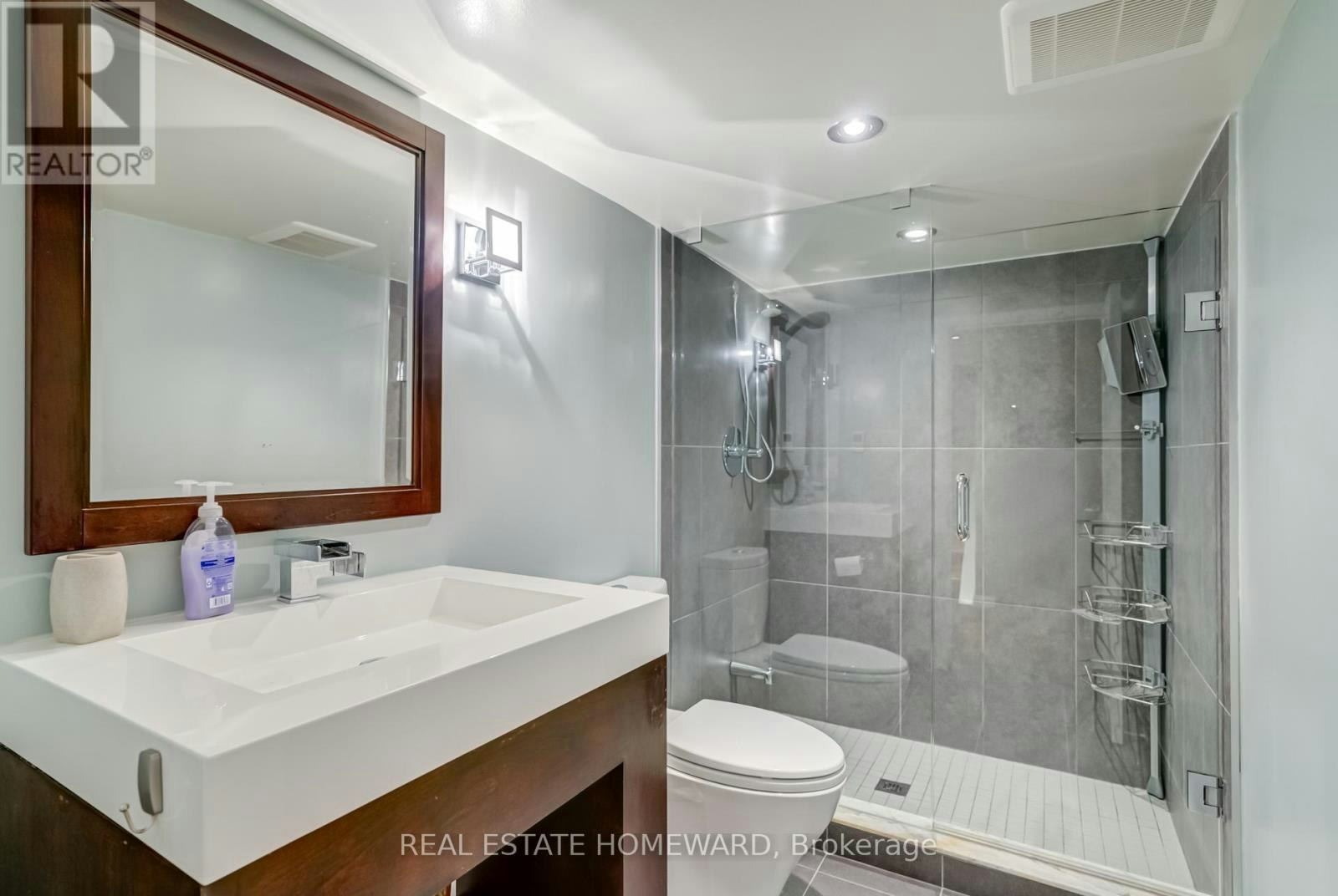 145 Kingston Road, Toronto, ON, M4L 1T3 - 41