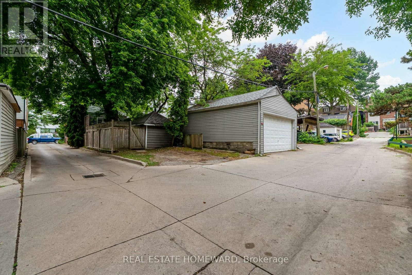 145 Kingston Road, Toronto, ON, M4L 1T3 - 12