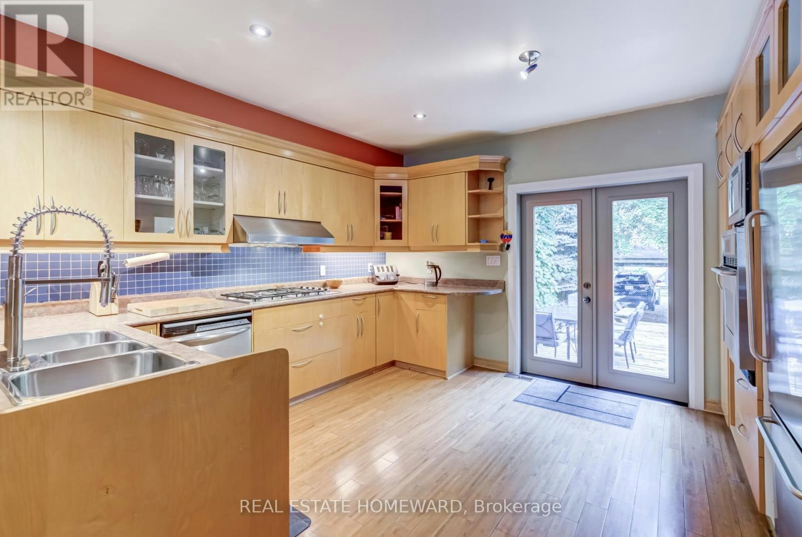 145 Kingston Road, Toronto, ON, M4L 1T3 - 6