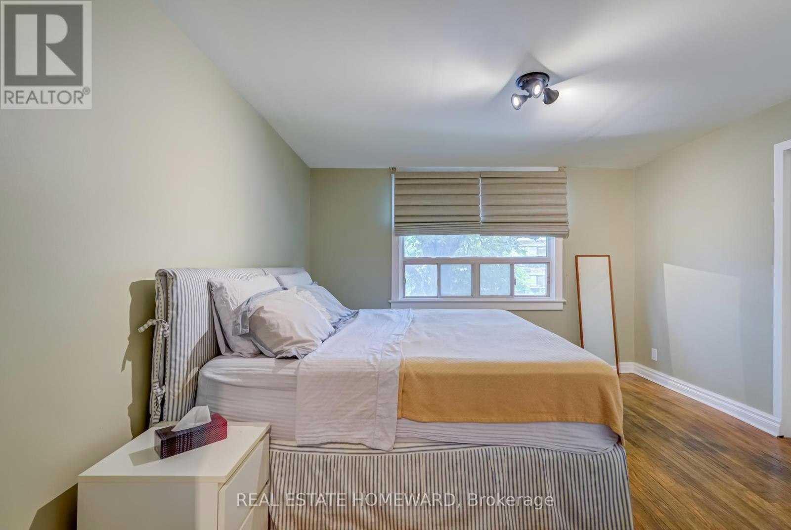 145 Kingston Road, Toronto, ON, M4L 1T3 - 35