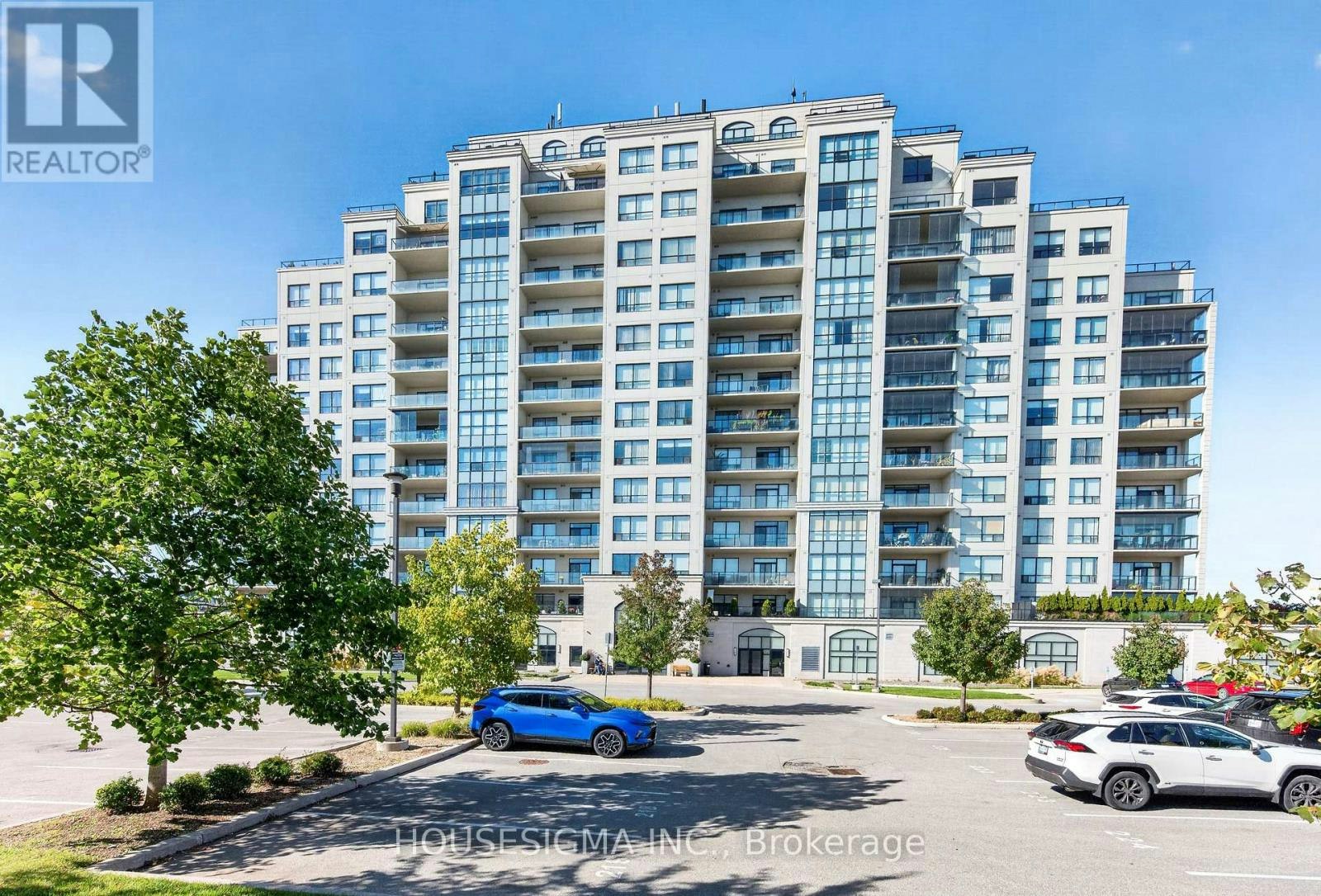 903-240 Villagewalk Boulevard, London, ON, N6G 0P6