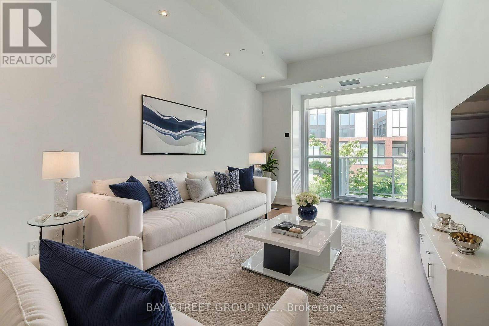 312-20 Fred Varley Drive, Markham, ON, L3R 1S4
