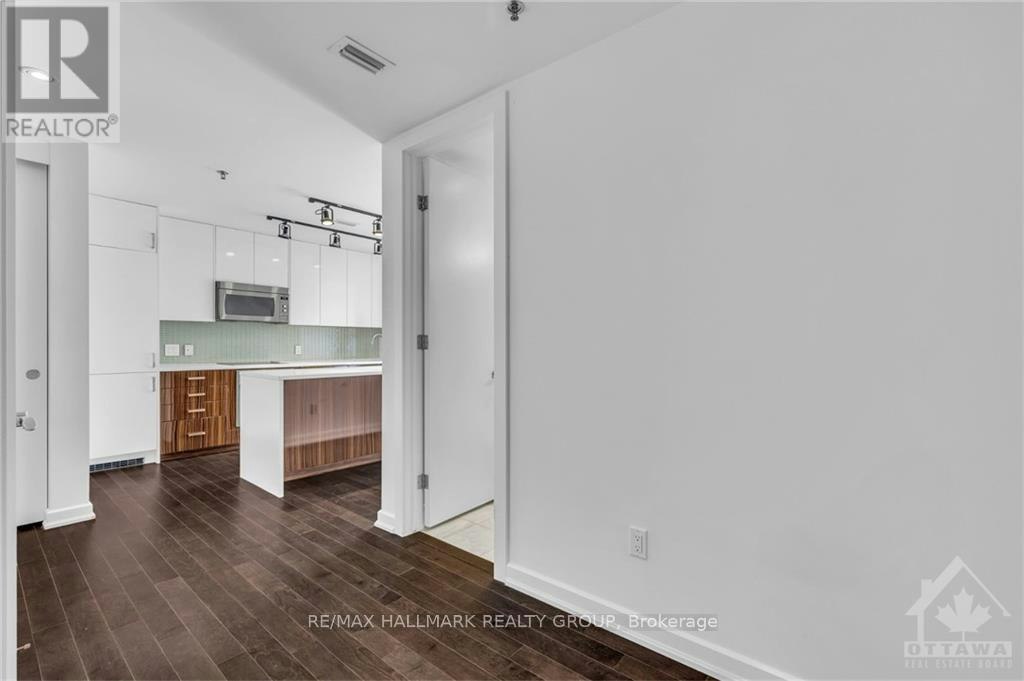 605-300 Lisgar Street, Ottawa, ON, K2P 0E2 - 23