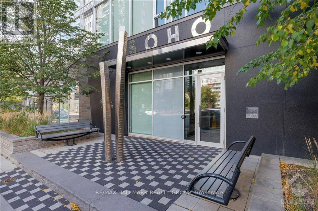 605-300 Lisgar Street, Ottawa, ON, K2P 0E2 - 2