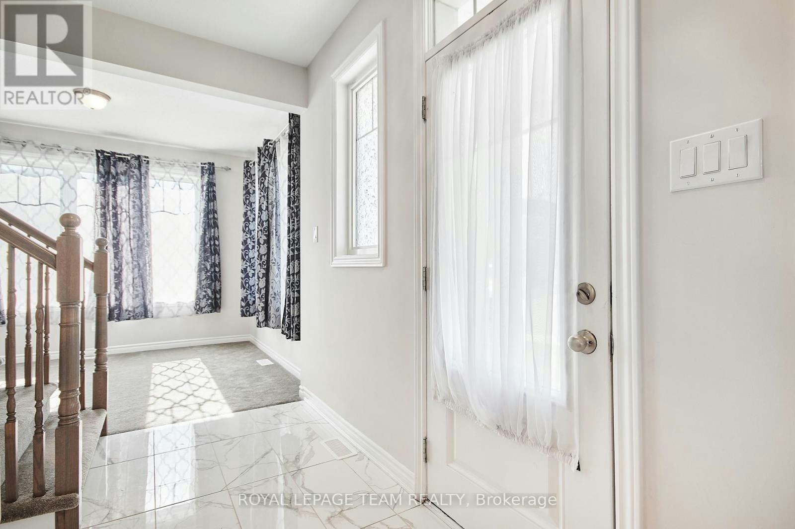 221 Merak Way, Ottawa, ON, K2J 6N7 - 3