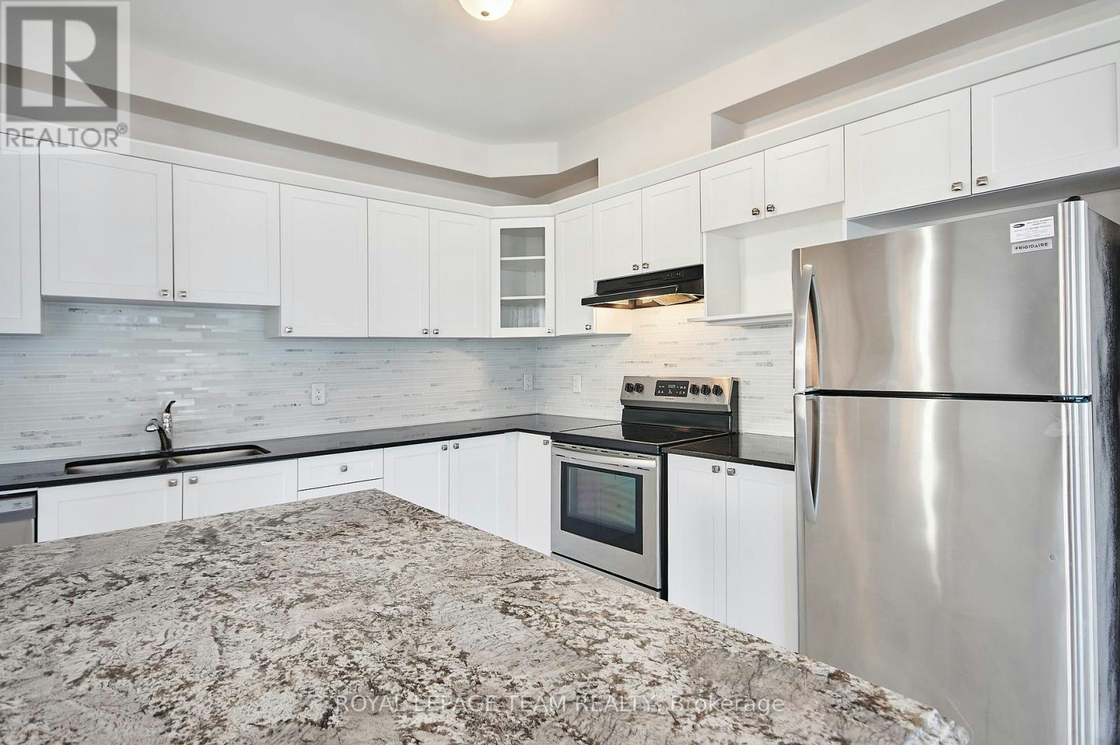 221 Merak Way, Ottawa, ON, K2J 6N7 - 12
