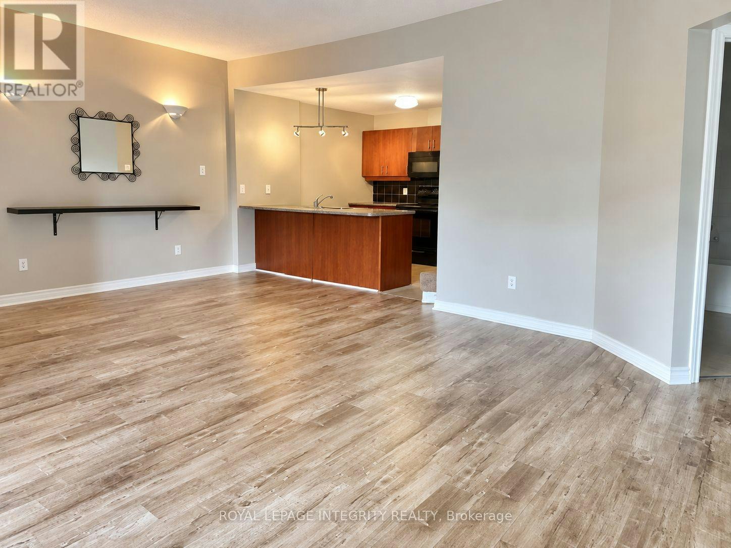 A-173 Crestway Drive, Ottawa, ON, K2G 7C8 - 6
