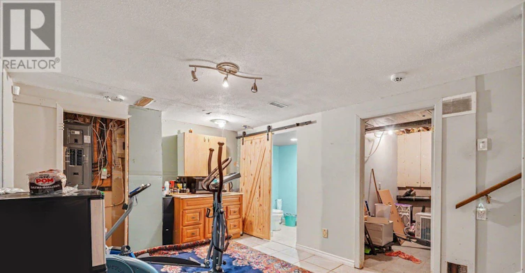 4 Doris Avenue, Ottawa, ON, K1T 3W8 - 26