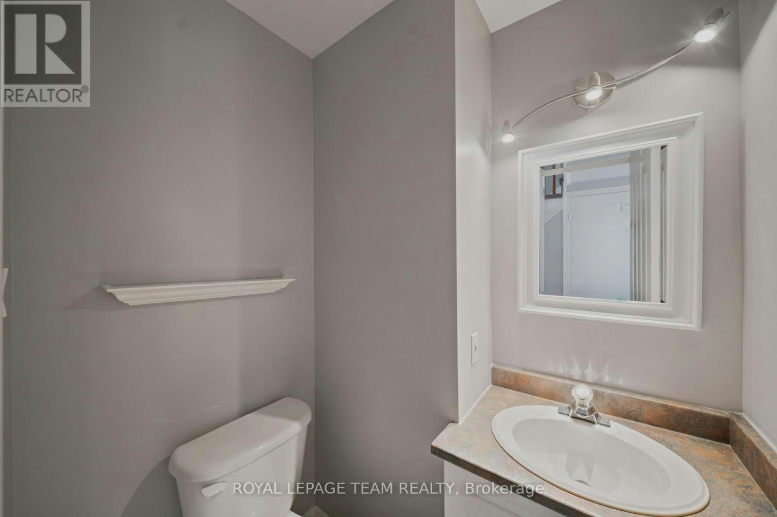 965 Markwick Crescent, Ottawa, ON, K4A 4J2 - 4