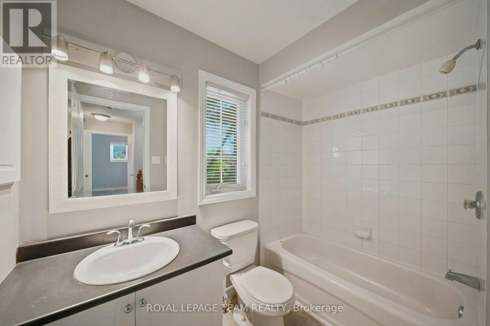 965 Markwick Crescent, Ottawa, ON, K4A 4J2 - 17