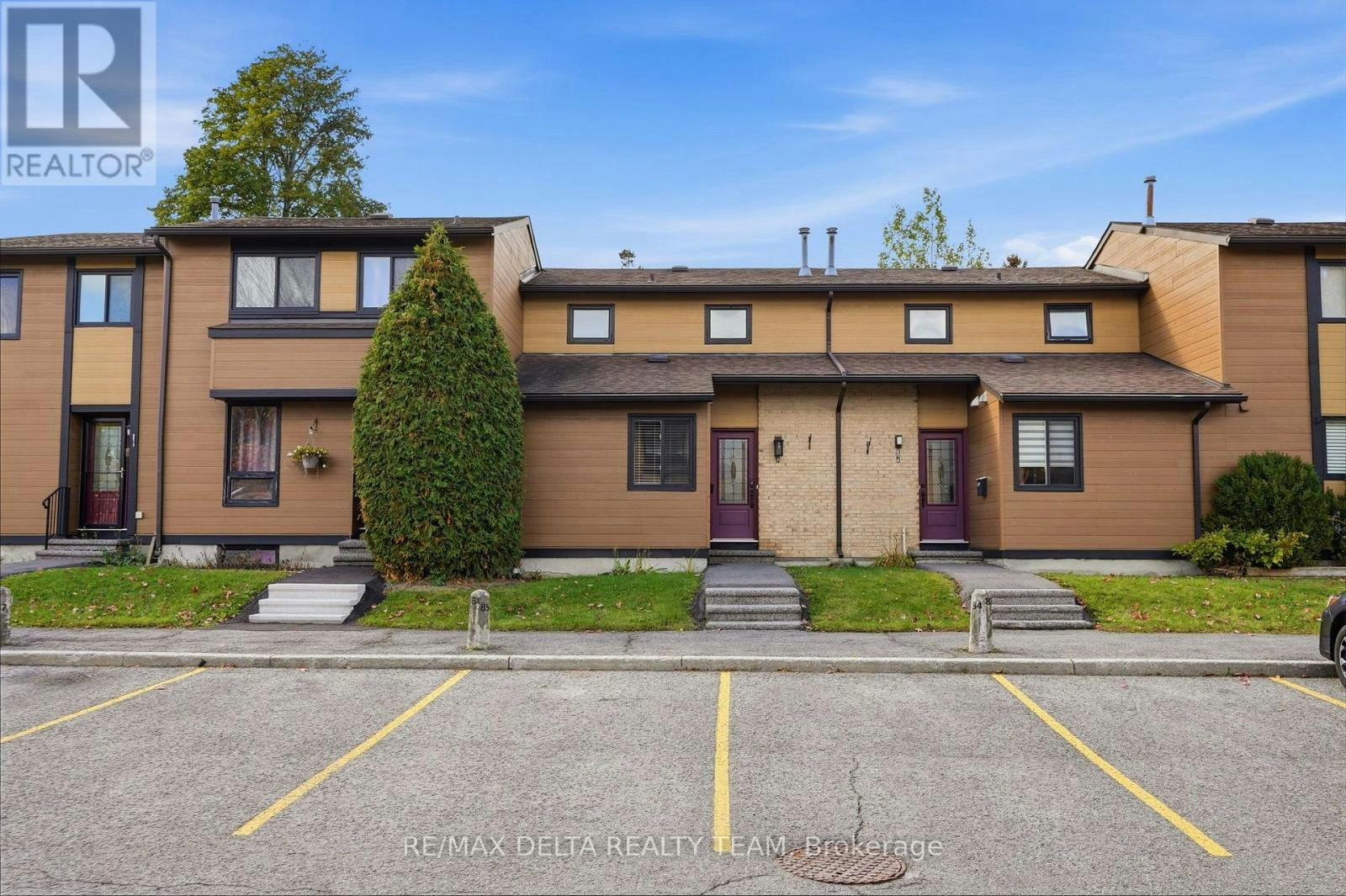 73-6917 Bilberry Drive, Ottawa, ON, K1C 2C1