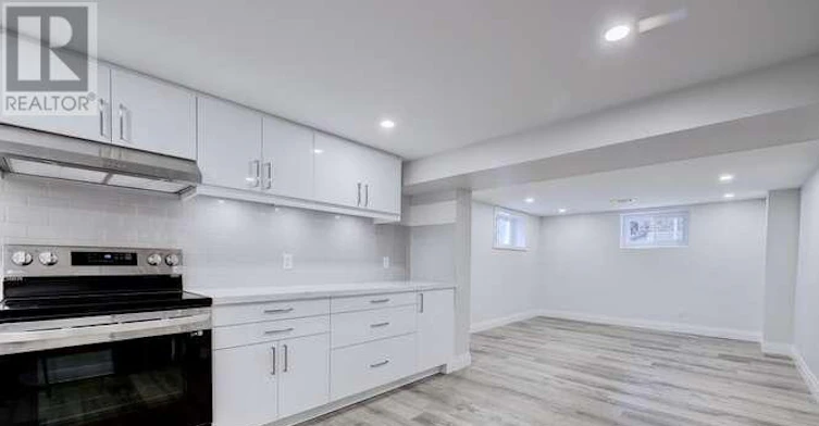 43 Firwood (Lower Crescent, Toronto, ON, M9B 2V9 - 12