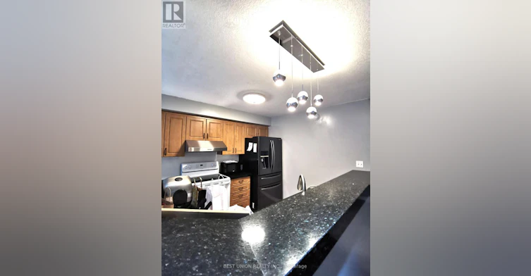 229 Featherstone Crescent, Kitchener, ON, N2R 1Z3 - 11
