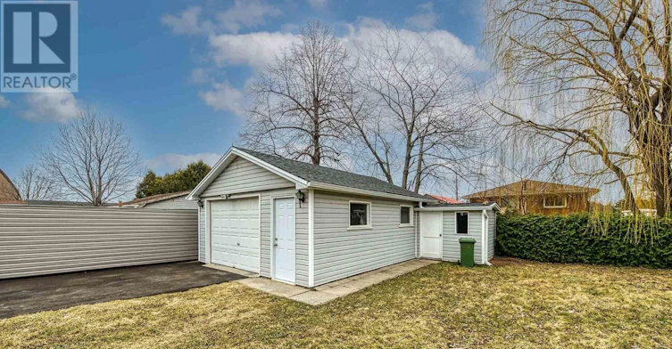 LOWER-346 Pottruff Road N, Hamilton, ON, L8H 2M4 - 25
