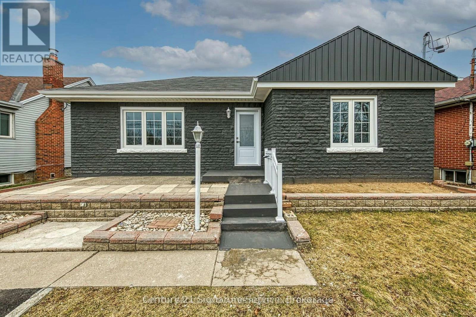 LOWER-346 Pottruff Road N, Hamilton, ON, L8H 2M4 2