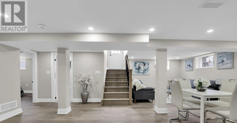 LOWER-346 Pottruff Road N, Hamilton, ON, L8H 2M4 - 9