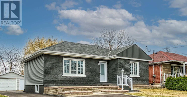 LOWER-346 Pottruff Road N, Hamilton, ON, L8H 2M4 - 3