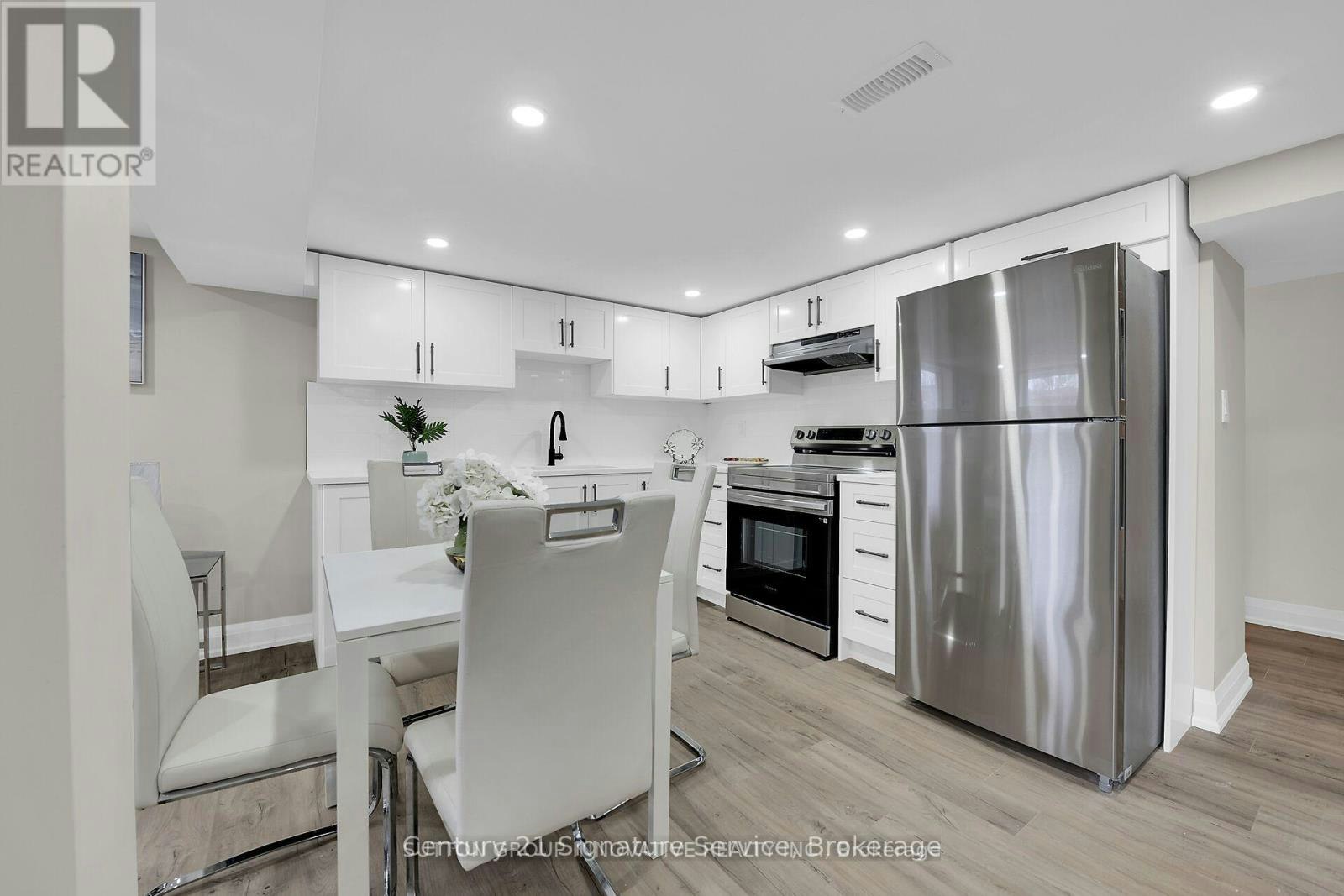 LOWER-346 Pottruff Road N, Hamilton, ON, L8H 2M4 - 16