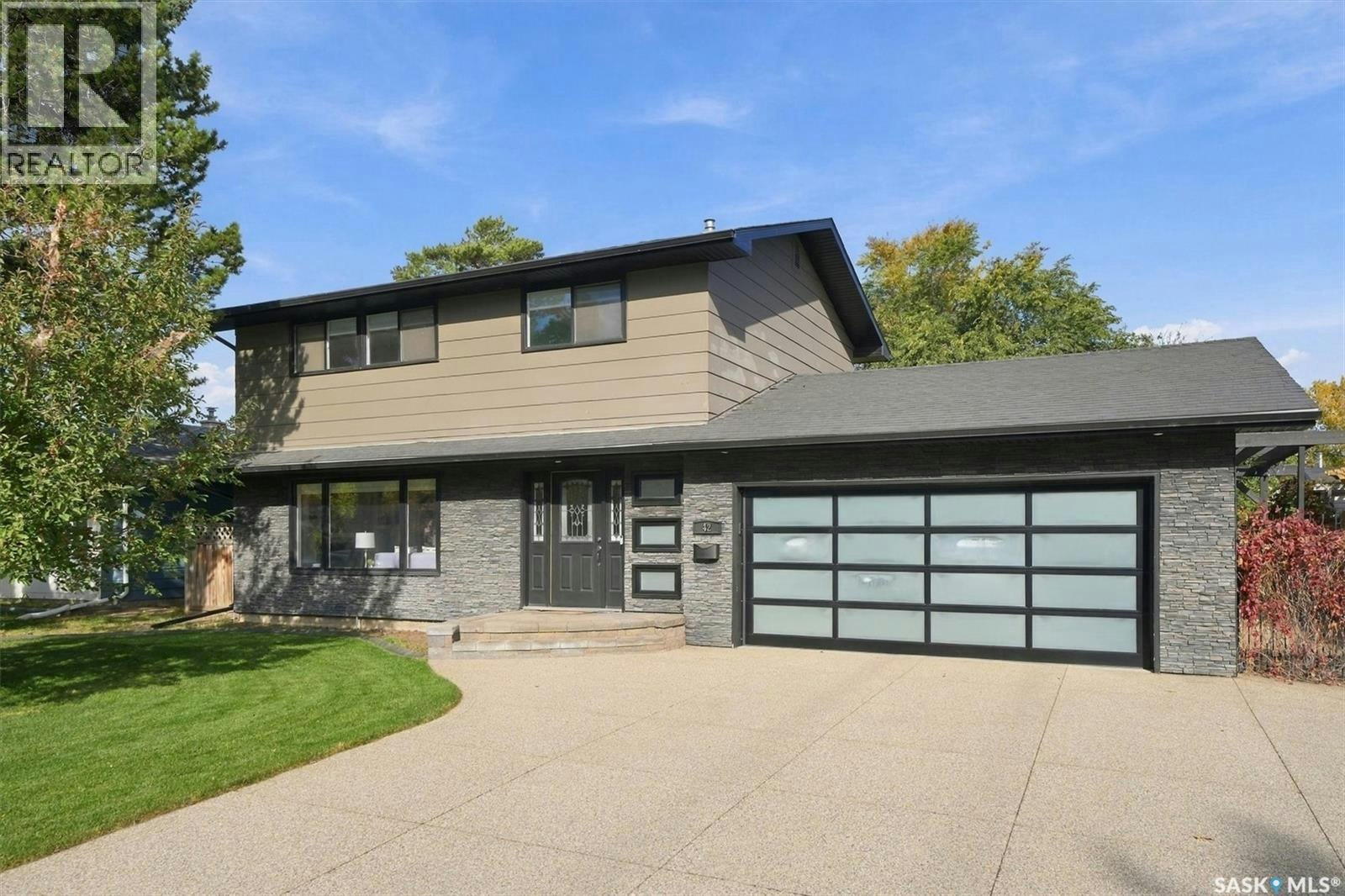 42 Kootenay Drive, Saskatoon, SK, S7K 1J1