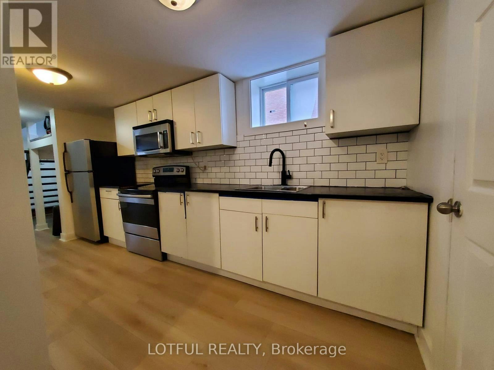 3-1107 Aldea Avenue, Ottawa, ON, K1H 8C1 - 4