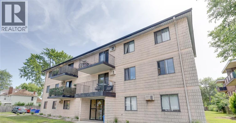 104-3355 Sandwich Street, Windsor, ON, N9C 1B2