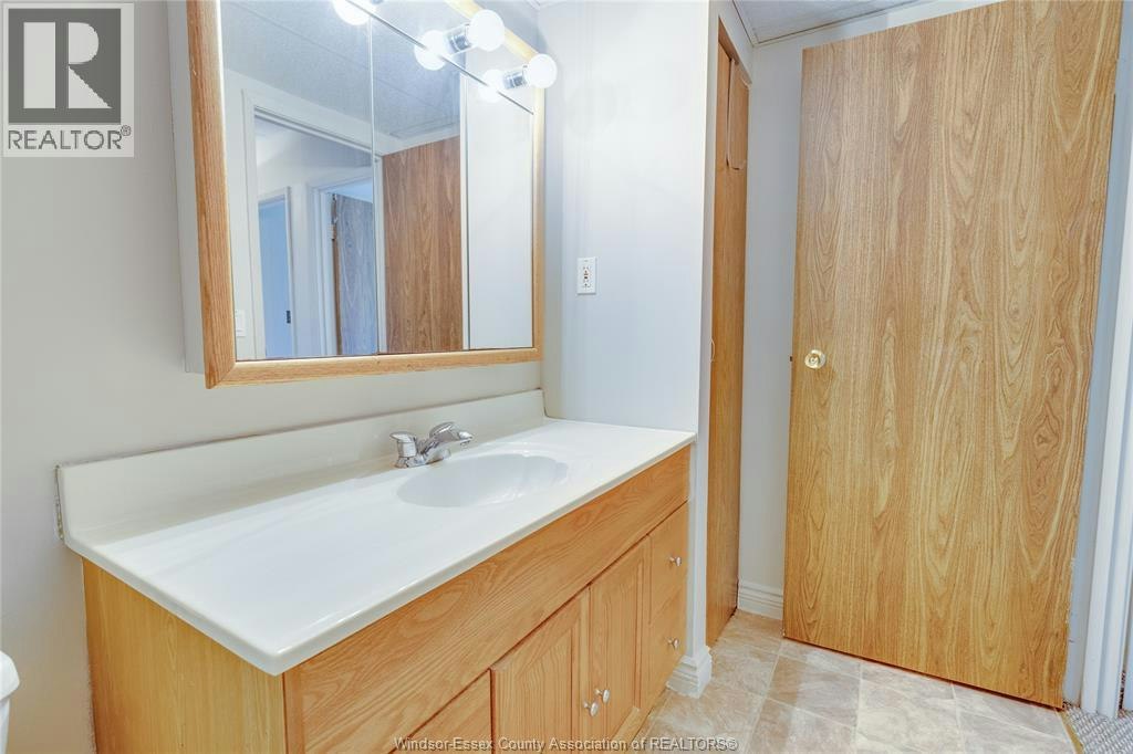 104-3355 Sandwich Street, Windsor, ON, N9C 1B2 - 23