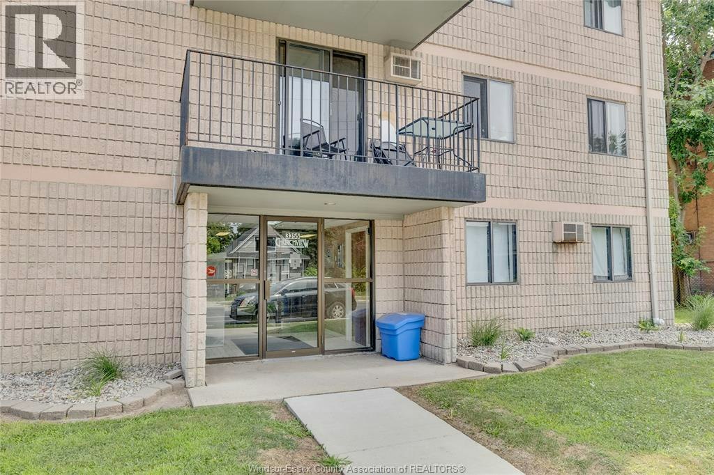 104-3355 Sandwich Street, Windsor, ON, N9C 1B2 - 27