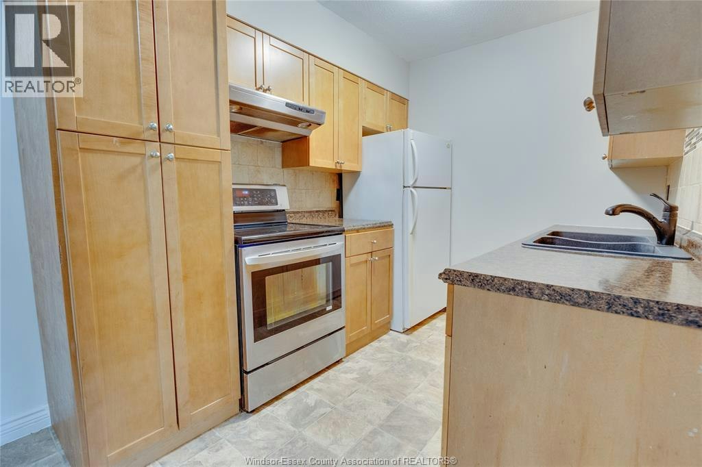 104-3355 Sandwich Street, Windsor, ON, N9C 1B2 - 14
