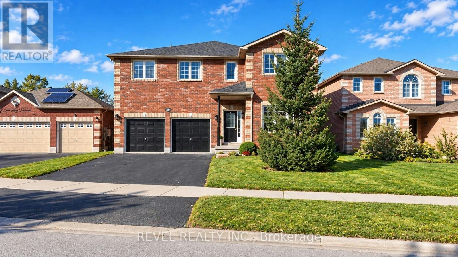 30 Sun King Crescent, Barrie, ON, L4M 7J9