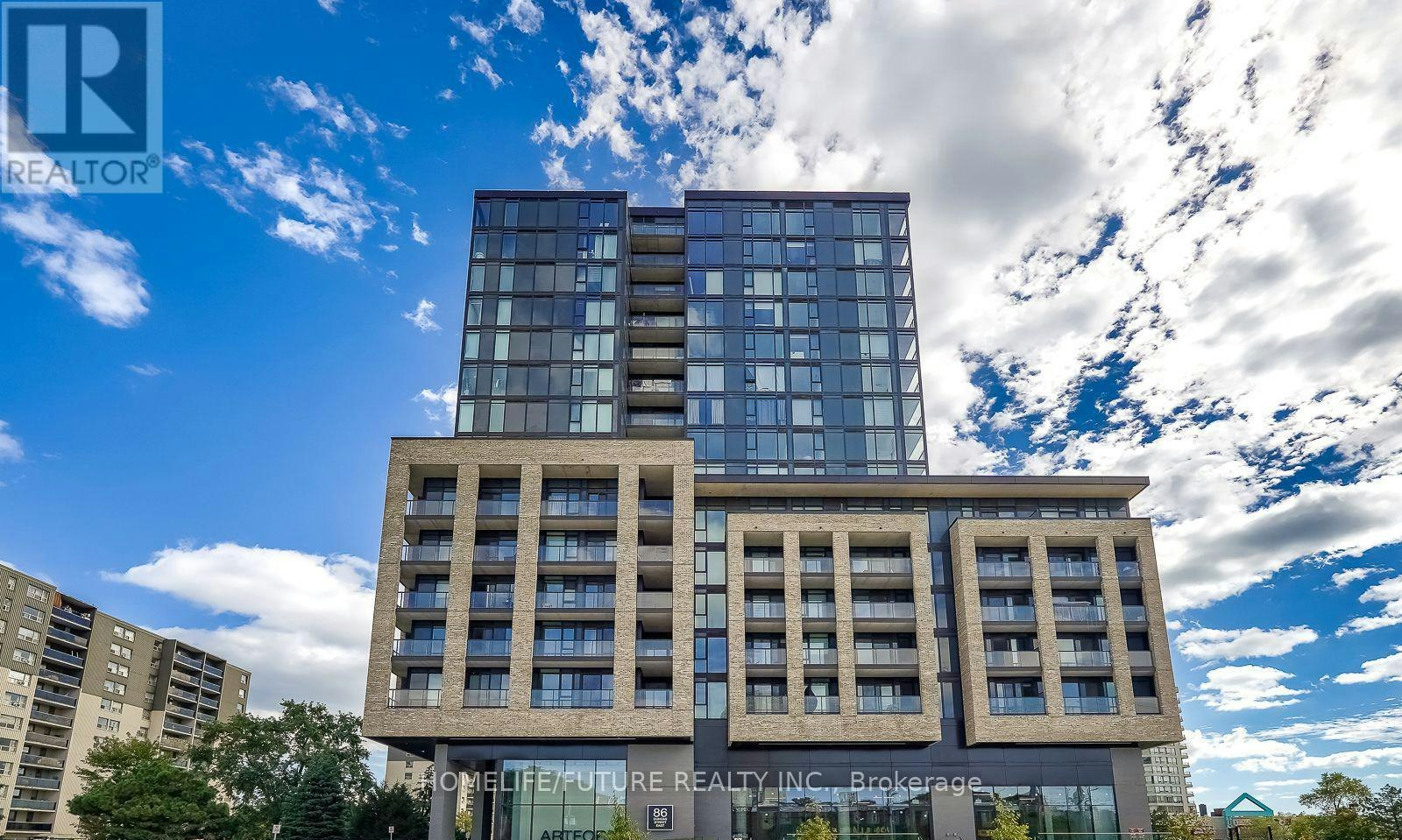 1221-86 Dundas Street, Mississauga, ON, L5A 0B1