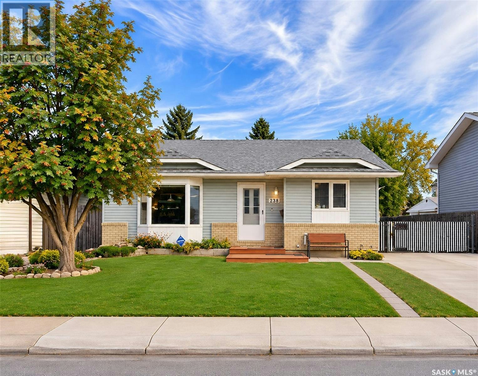 238 Sherry Crescent, Saskatoon, SK, S7M 5R5