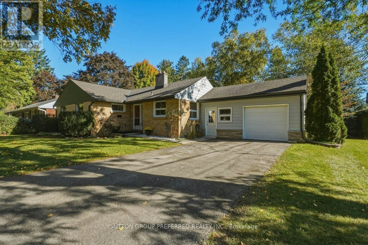 465 Glen Crescent, London, ON, N6H 3L3