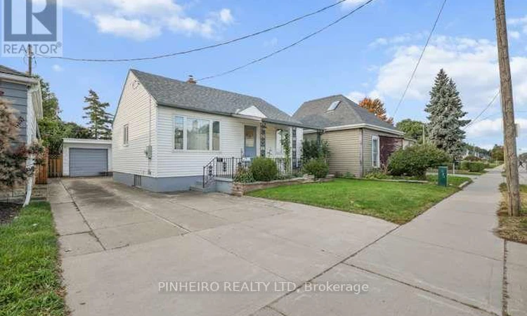 1217 Trafalgar Street