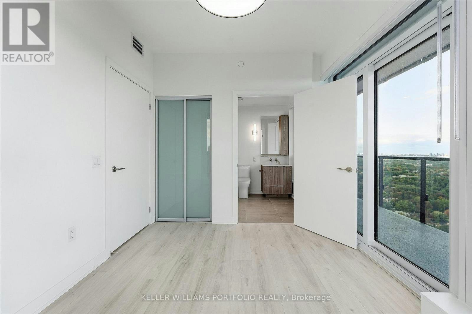 3412-110 Broadway Avenue, Toronto, ON, M4P 1V7 - 17