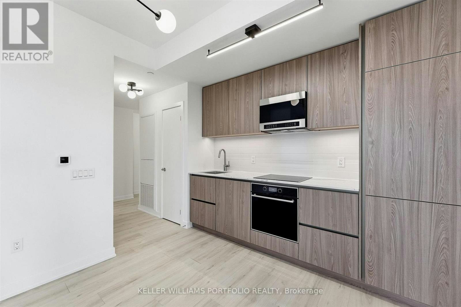 3412-110 Broadway Avenue, Toronto, ON, M4P 1V7 - 15
