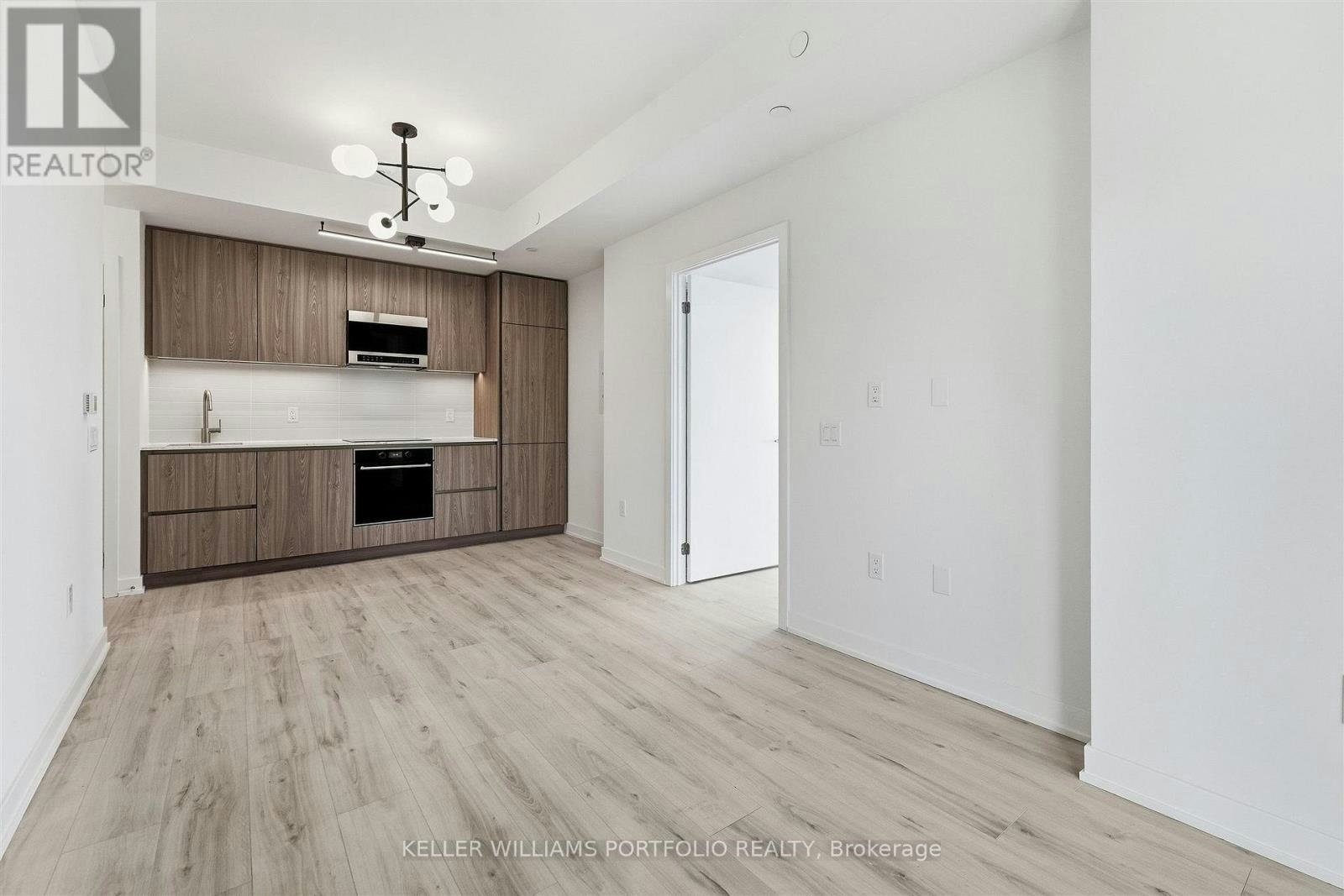 3412-110 Broadway Avenue, Toronto, ON, M4P 1V7 - 10