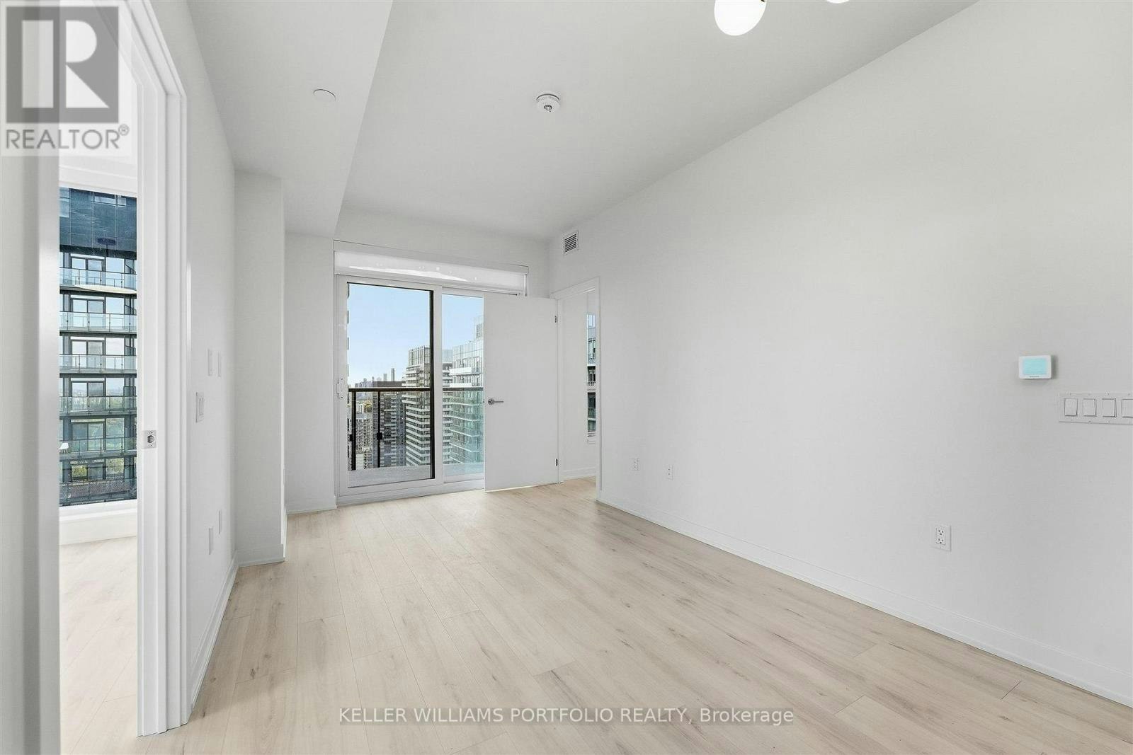 3412-110 Broadway Avenue, Toronto, ON, M4P 1V7 - 8