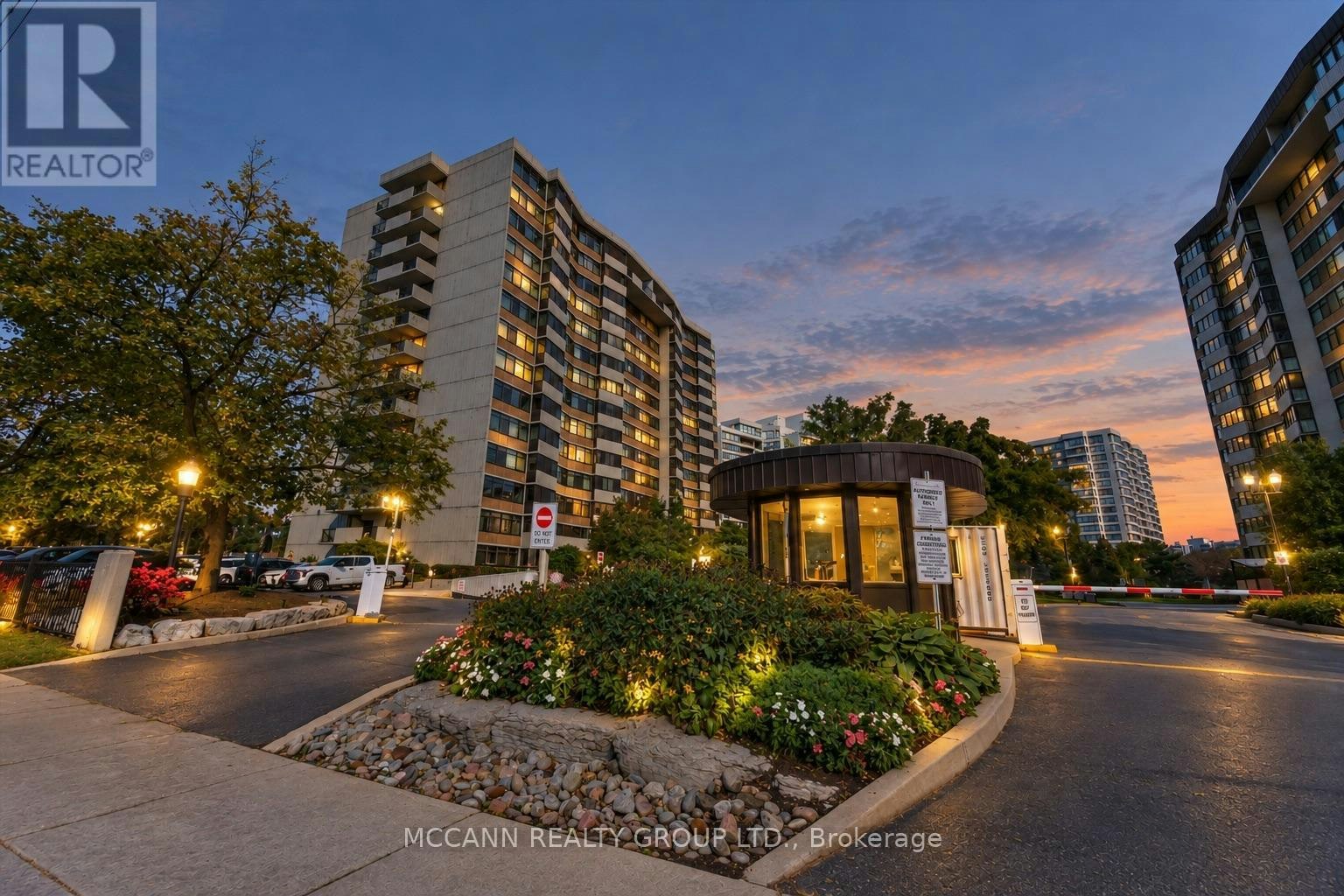 602-1201 Steeles Avenue W, Vaughan, ON, M2R 3K1