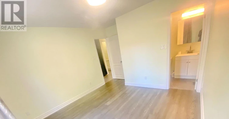 UPPER-2 Chipwood Crescent, Toronto, ON, M2J 3X7 - 16