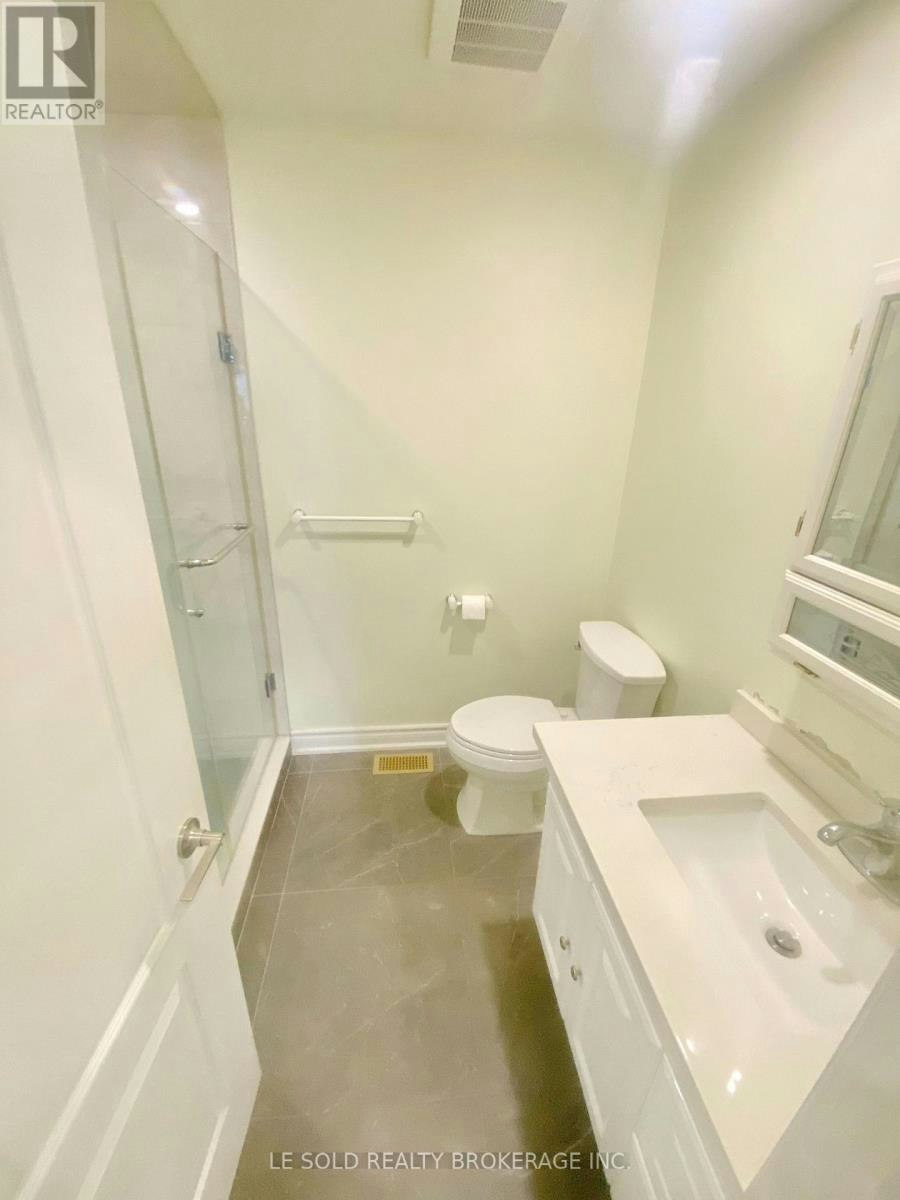 UPPER-2 Chipwood Crescent, Toronto, ON, M2J 3X7 - 12